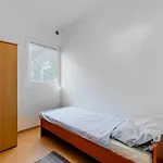 Hasnek Apartment *