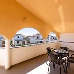 Hasnek Apartment *